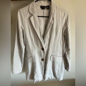 Women’s linen blazer